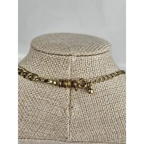 Avon Vintage Pink Art Deco Style Statement Necklace Gold Tone Signed - Picture 4 of 6